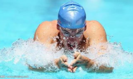 蛙泳视频,跟随视频学游泳